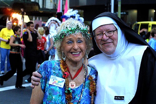 Mardi Gras Parade 2 March 2002