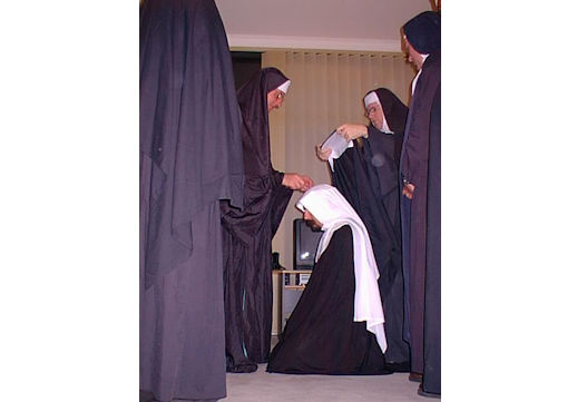 Profession To Black Veil 22 August 2002