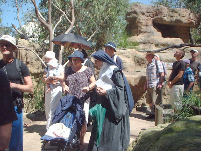 Zoo Walk 27 February 2003