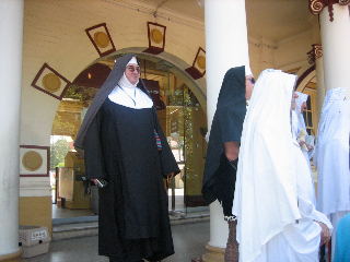 Zoo Walk 2002