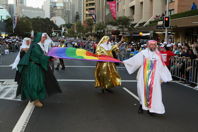 SGLMG Parade 2015