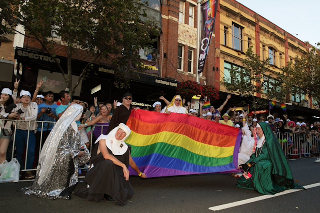 SGLMG Parade 2015