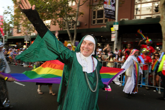 SGLMG Parade 2015