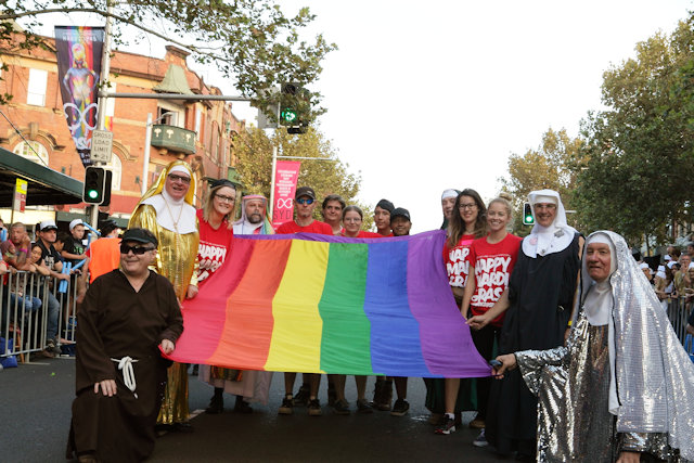 SGLMG Parade 2015