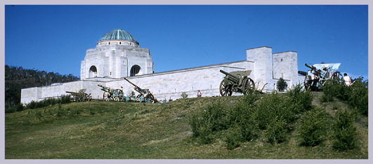 THE AUSTRALIAN WAR MEMORIAL 1